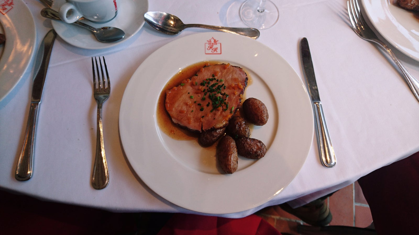 画像提供：所属事務所