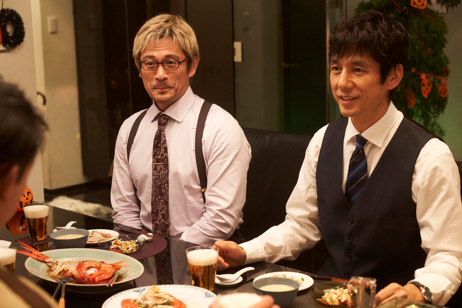 内野聖陽、西島秀俊「きのう何食べた？ season2」第3話より（C）「きのう何食べた？ season2」製作委員会（C）よしながふみ／講談社