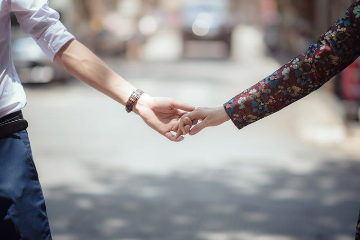 男性が本当に付き合いたい「理想の彼女」はこんな人/photo by GAHAG