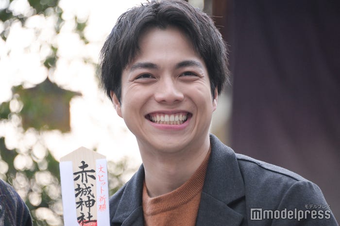 ルーマニアの魔女から占われた重岡大毅(C)モデルプレス