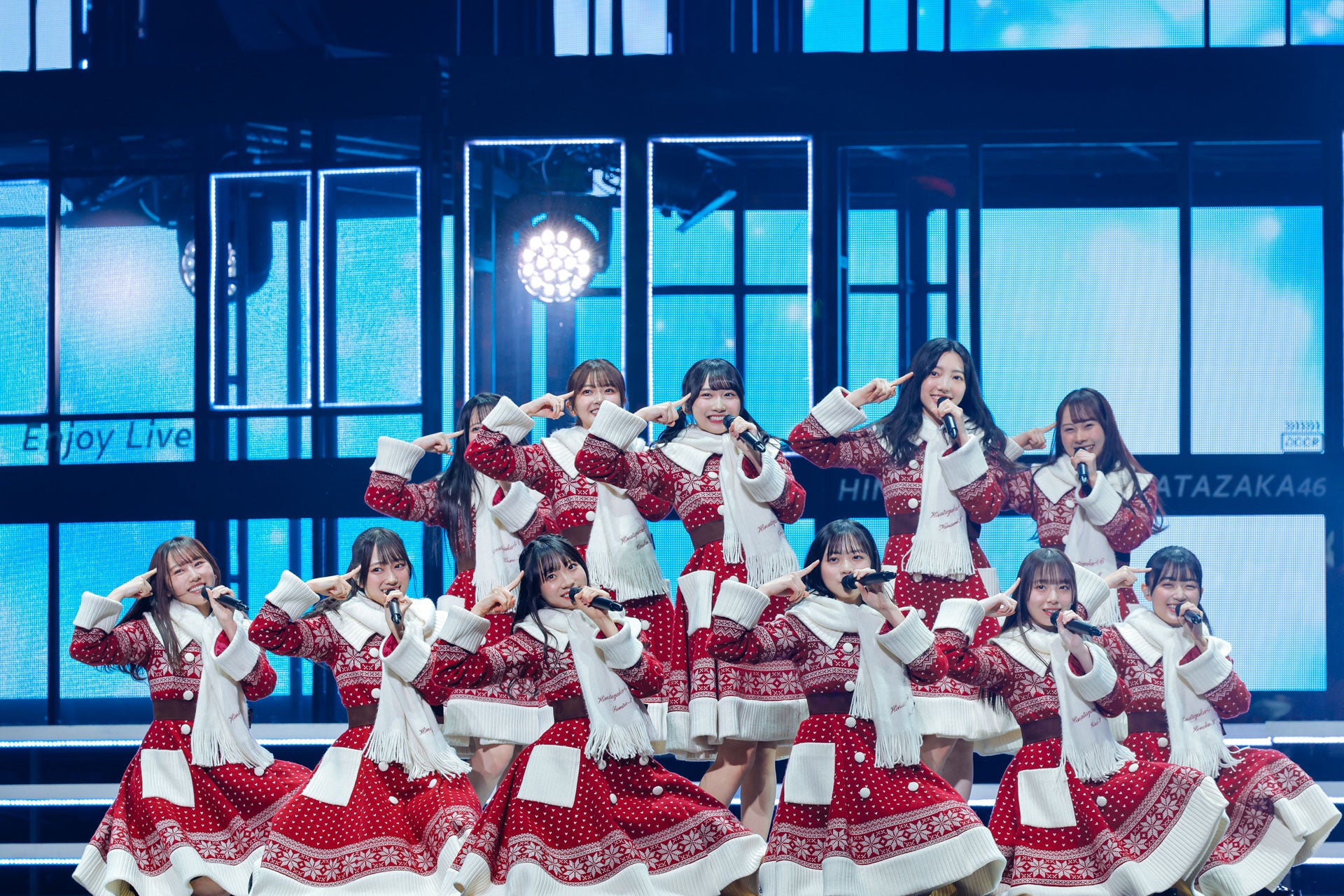 日向坂46、全国ツアーで計14万人動員 クリスマス演出