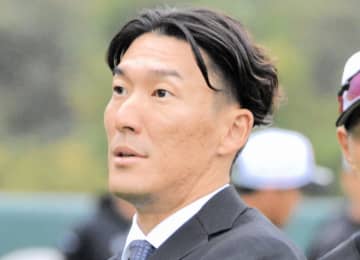 「あなたに出会えて幸せです」元DeNA・巨人の梶谷隆幸氏が恩師との2Sにファンも感動「この2ショットは激アツ！」