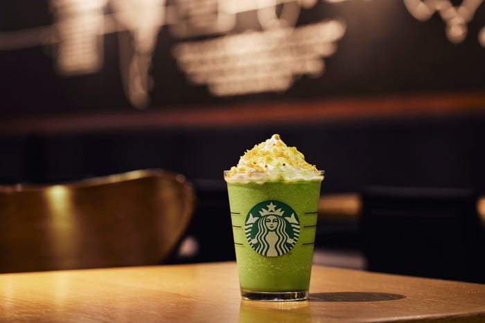 抹茶 クリーム フラペチーノ with おさつ カスタマイズ/画像提供:スターバックス コーヒー ジャパン