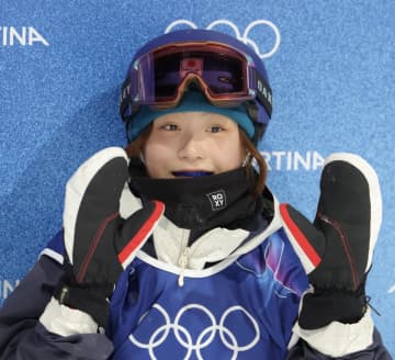“スーパー女子高生”16歳、清水さらは涙の4位 冬季五輪史上最年少メダルならず