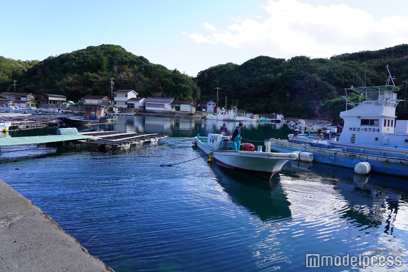 のどかな漁港でパールアクセサリー作り体験 （C）モデルプレス