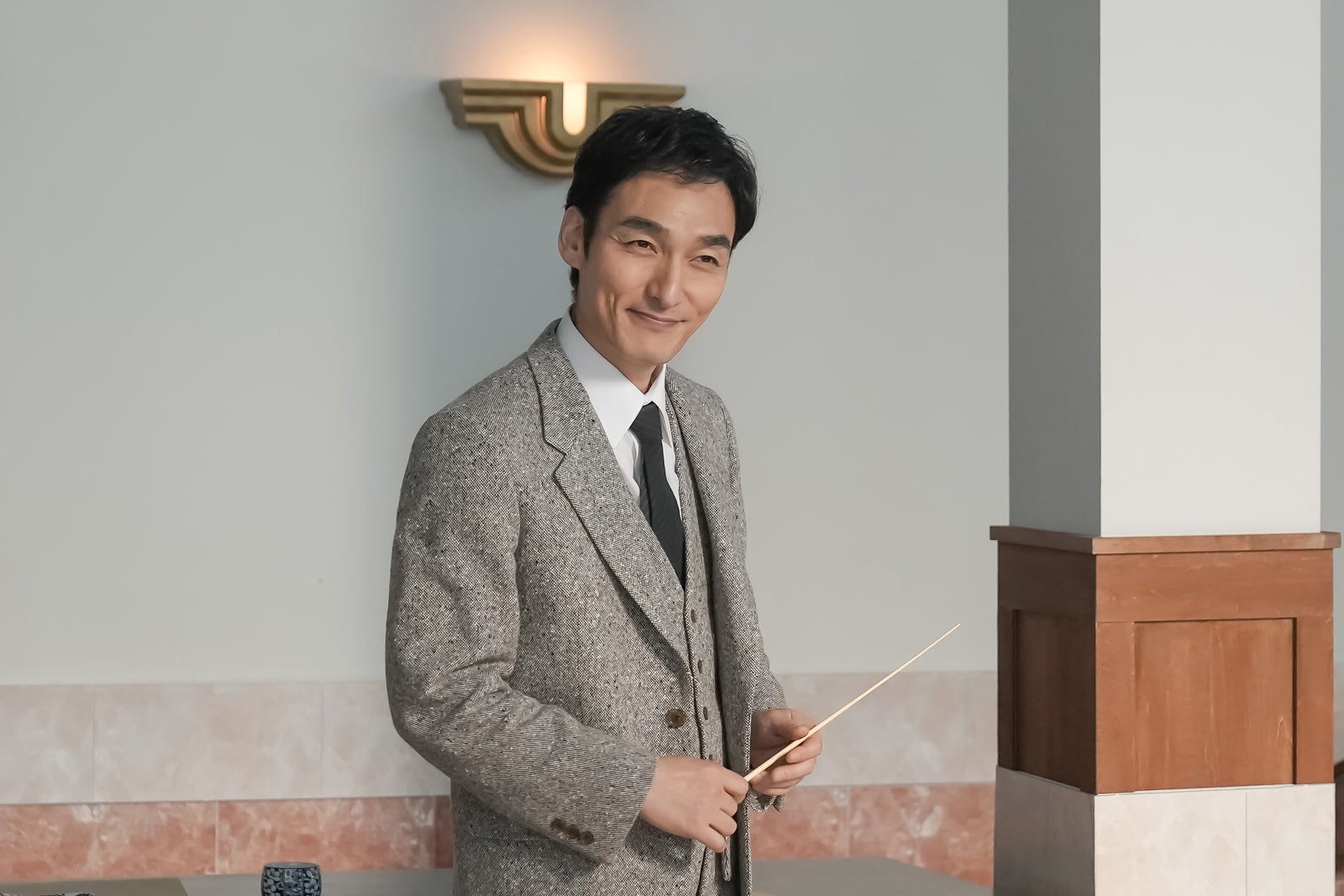 草なぎ剛（C）NHK