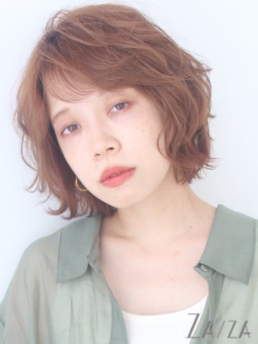 おでこが狭い 面長さんに似合う髪型15選 輪郭を小顔に見せる髪型を長さ別にご紹介 モデルプレス おでこが狭い 面長さんに似合う髪型15選 輪郭を小顔に見せる髪型を長さ別にご紹介 モデルプレス