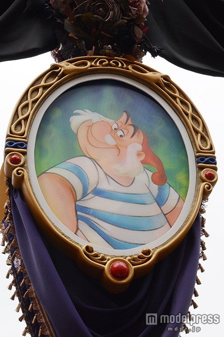 “魔法の鏡”／ミスター・スミー