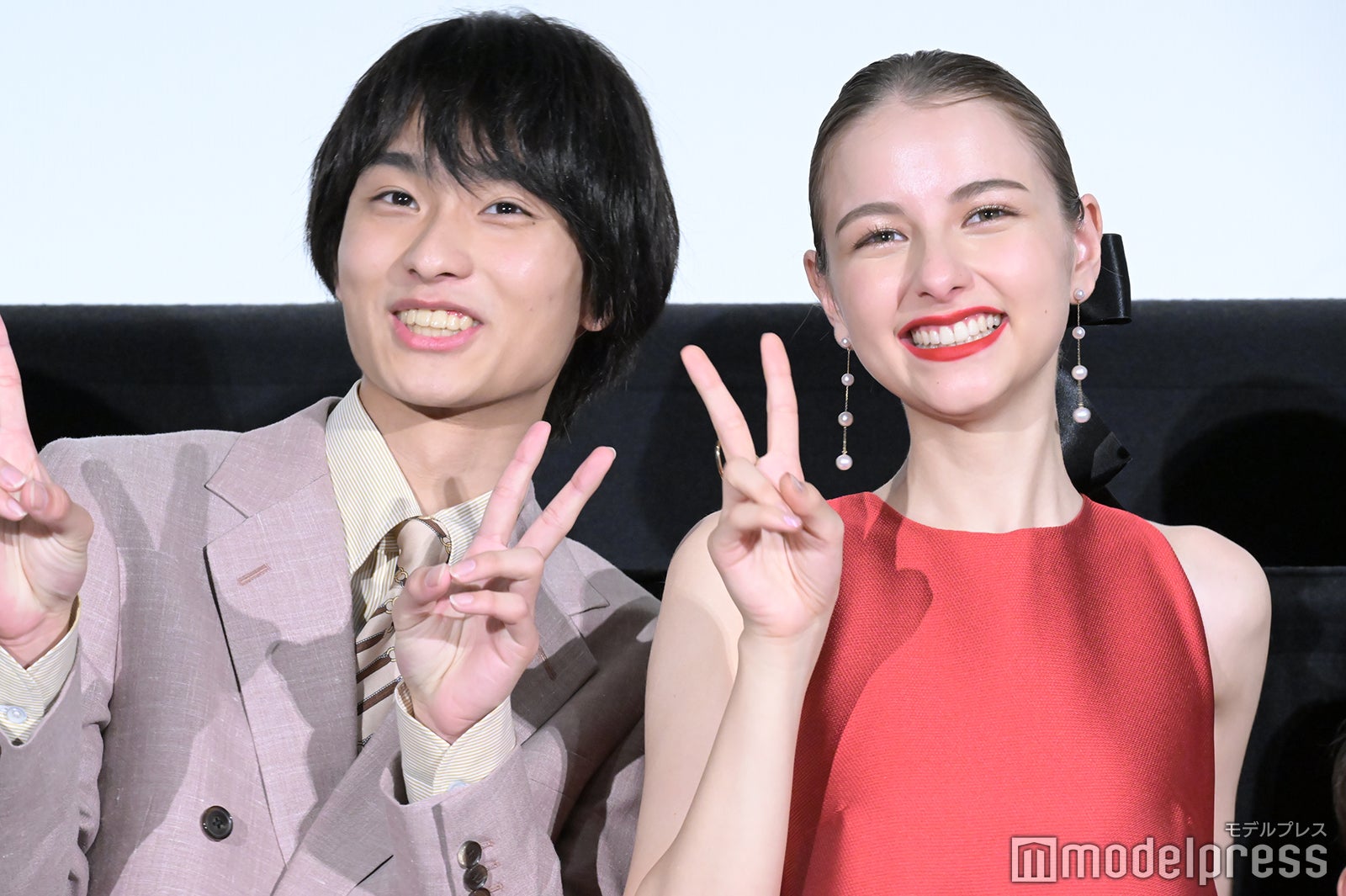 奥平大兼、嵐莉菜 （C）モデルプレス