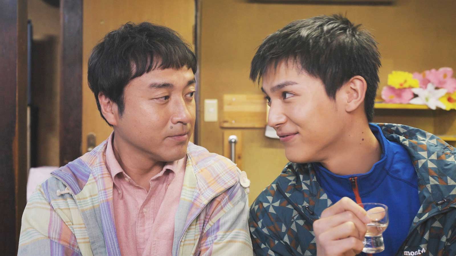 中川大志、ムロツヨシ主演ドラマ出演決定 息のあった芝居で「“ここはちょっと遊ぼうか”なんて」＜全っっっっっ然知らない街を歩いてみたものの＞