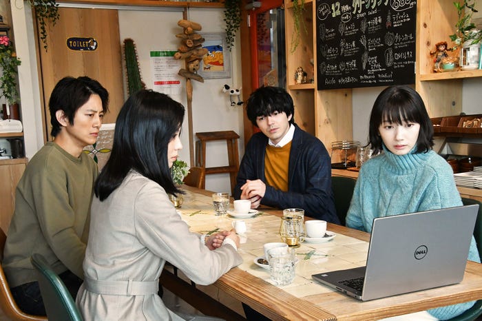 溝端淳平、本仮屋ユイカ、波瑠、林遣都/「愛しい嘘~優しい闇~」第2話より(C)テレビ朝日