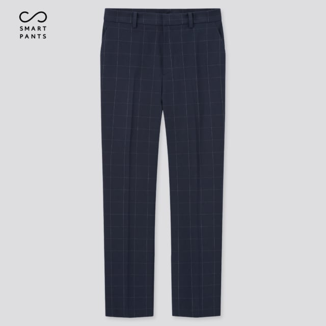 ネイビーのチェック柄ストレートアンクルパンツ