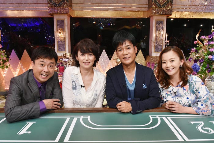 (左から)河本準一、中島知子、名倉潤、華原朋美(画像提供:テレビ東京)