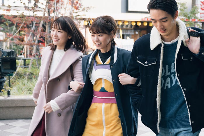 飯豊まりえ、西野七瀬、清水尋也/「電影少女」第5話より(C)「電影少女2018」製作委員会