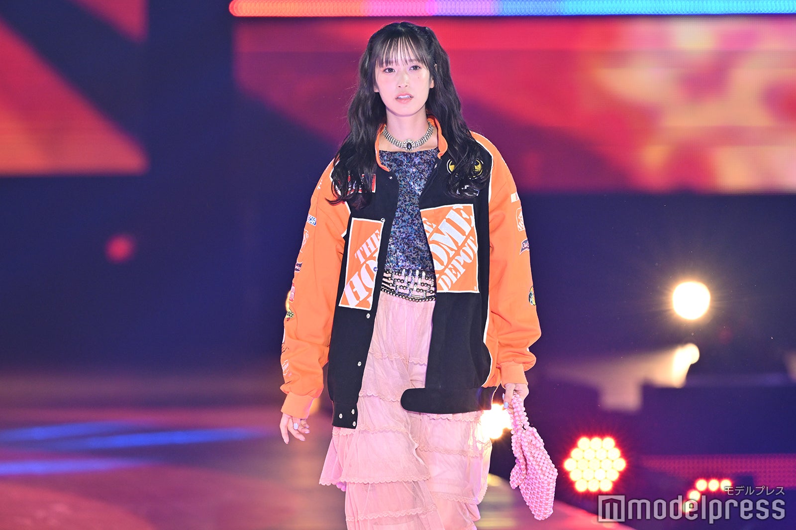 （C）モデルプレス