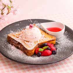 桜フレンチトースト税込1,628円/提供画像