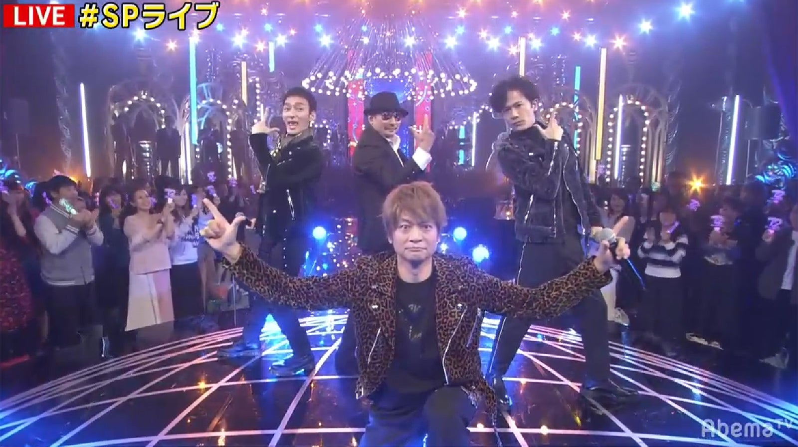 草なぎ剛、香取慎吾、稲垣吾郎＆横山剣（C）AbemaTV