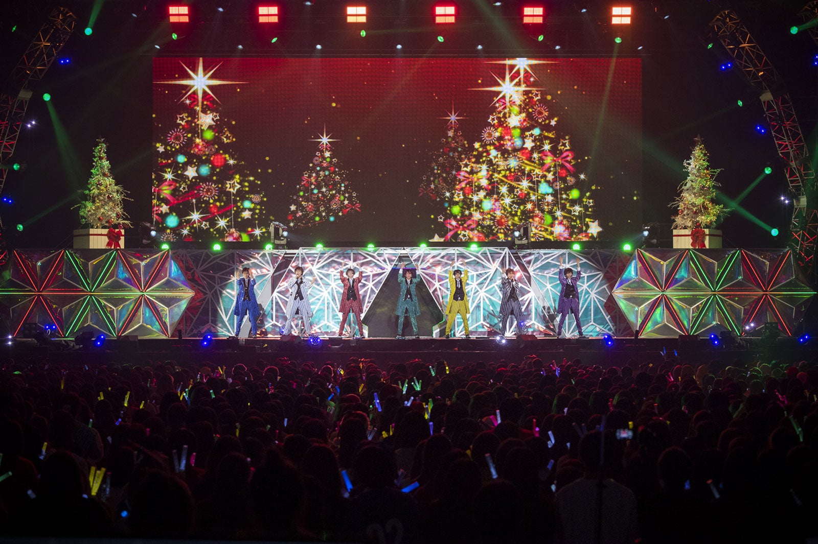 超特急／Photo by：米山三郎、深野輝美