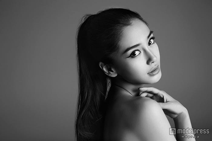 水原、黒田と同じくエイジアクロス所属のアンジェラベイビー