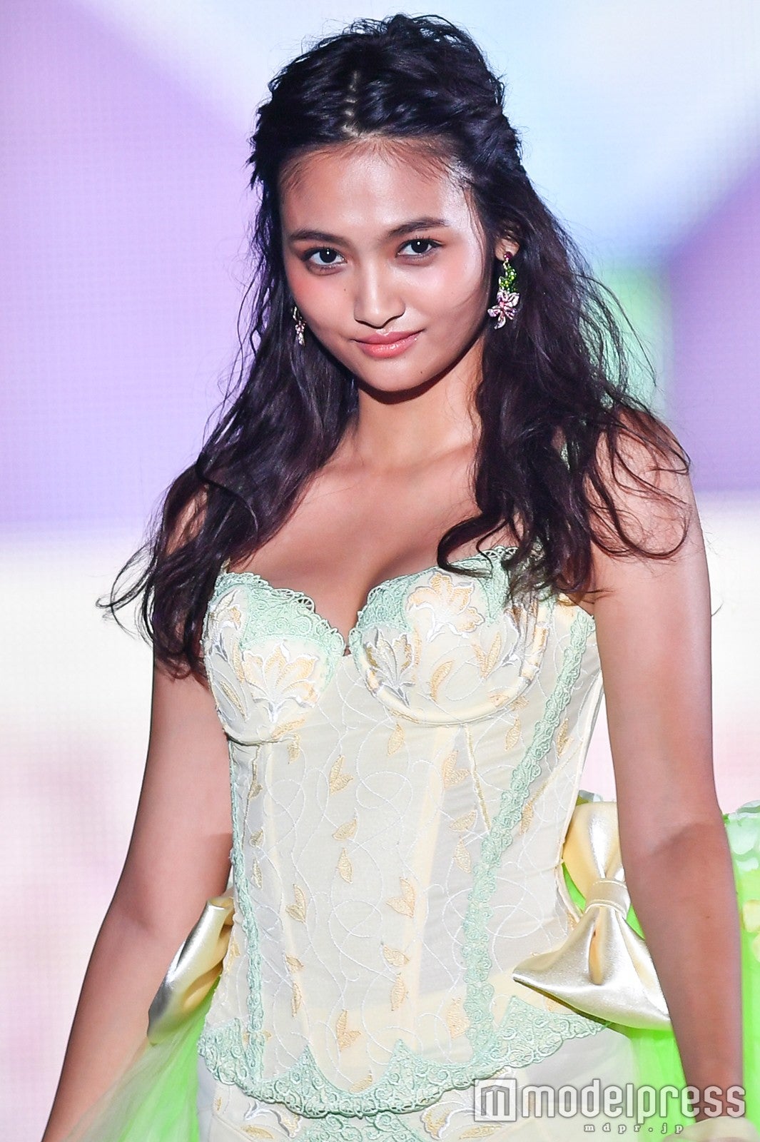 香川沙耶 （C）モデルプレス