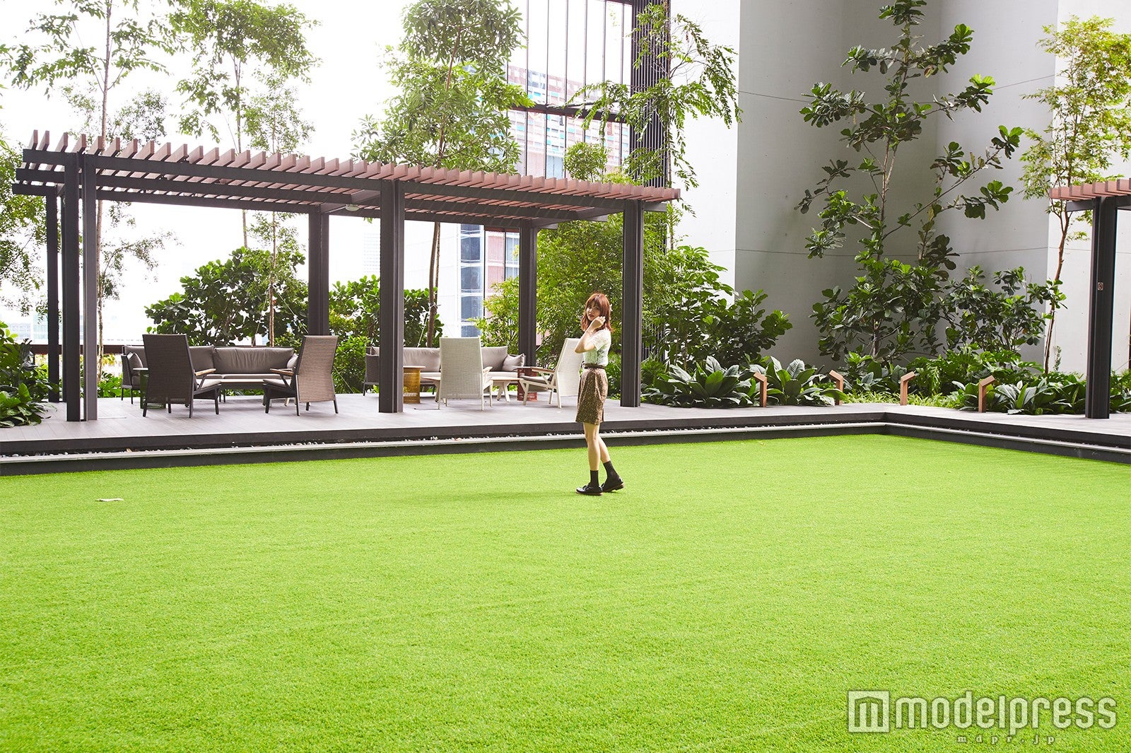 オアシアホテルダウンタウン／村田倫子（C）モデルプレス