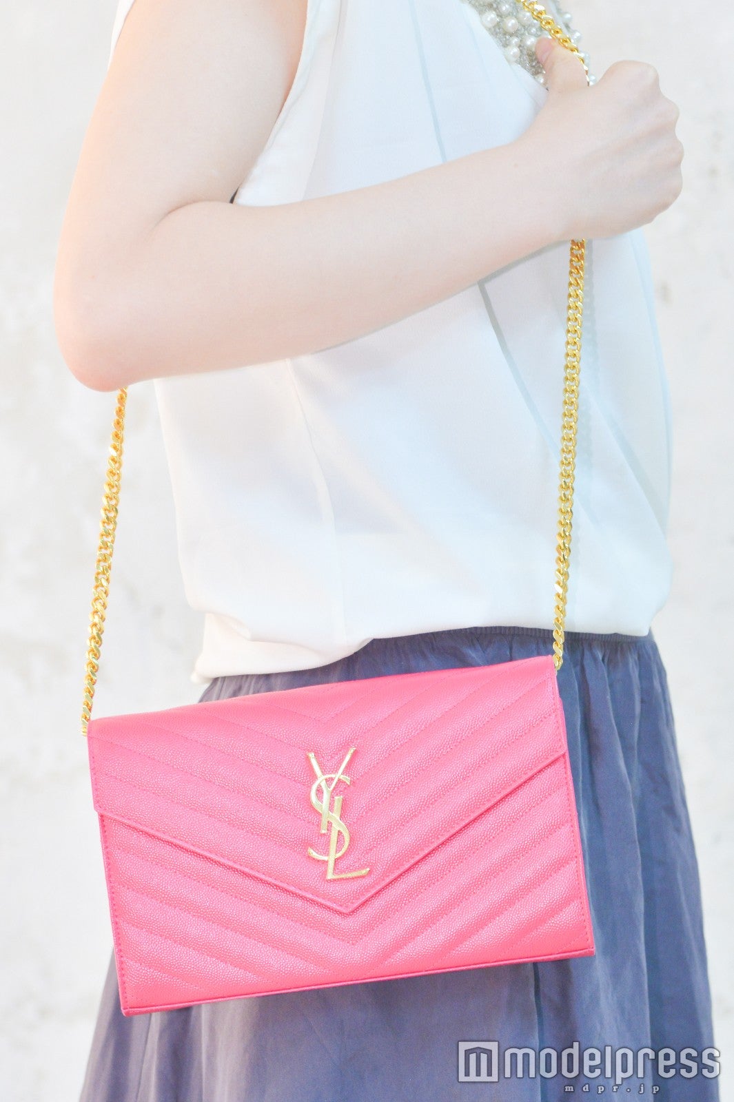 サイズ感もぴったり（C）モデルプレス