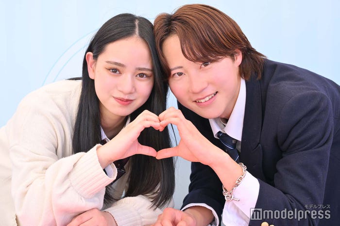 宮城弥生、東野海来(C)モデルプレス