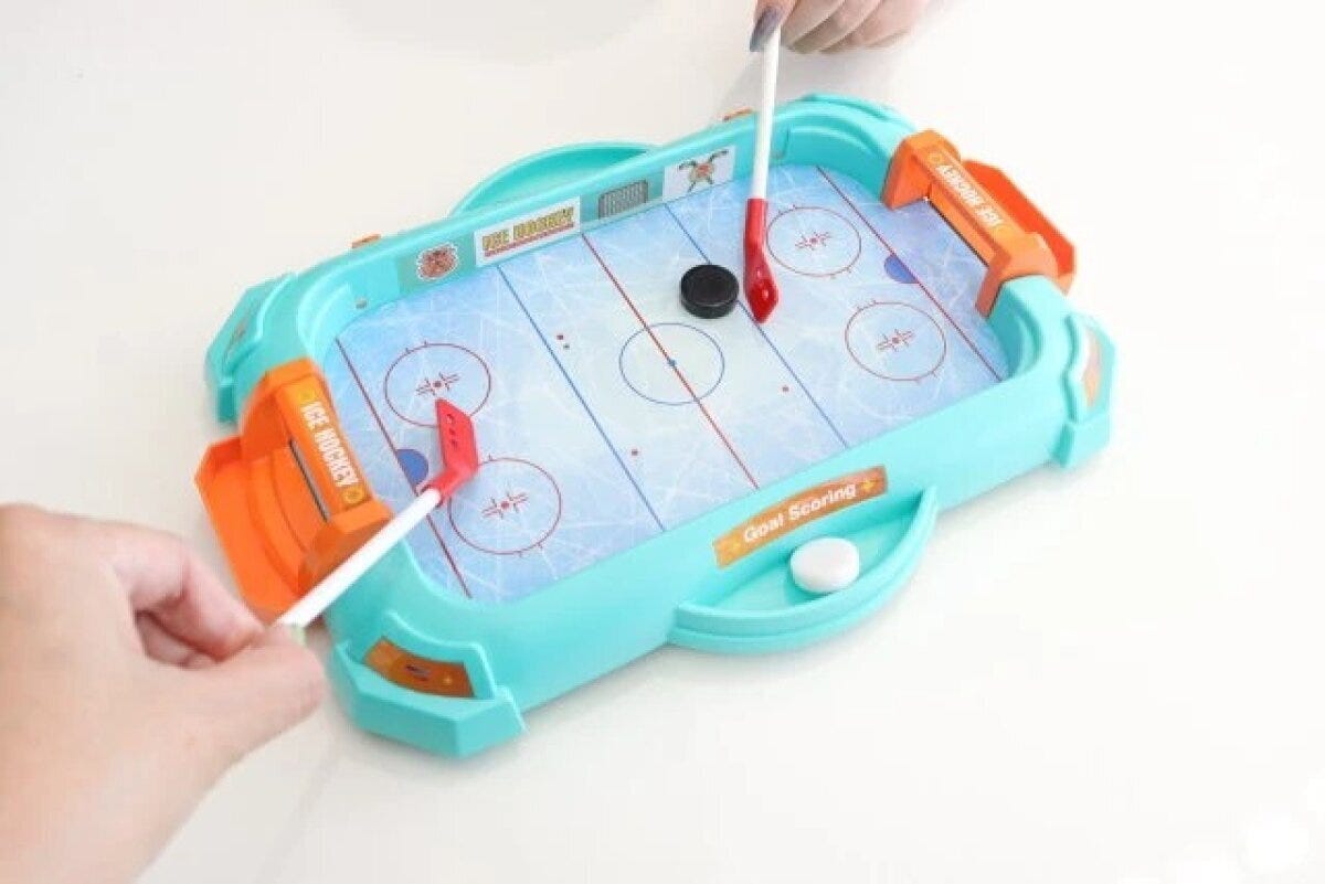 ダイソー ボードゲーム(アイスホッケー) 使用例 ダイソー ボードゲーム(アイスホッケー) 使用例