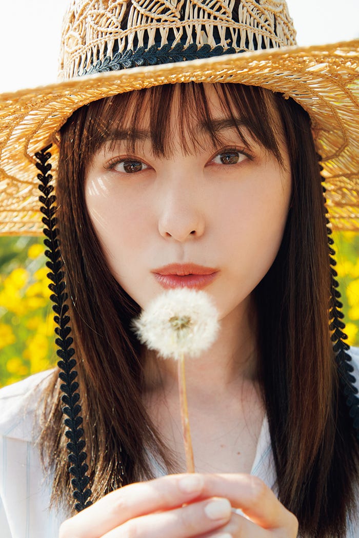 福原遥フォトブック「gift」より (画像提供:講談社)