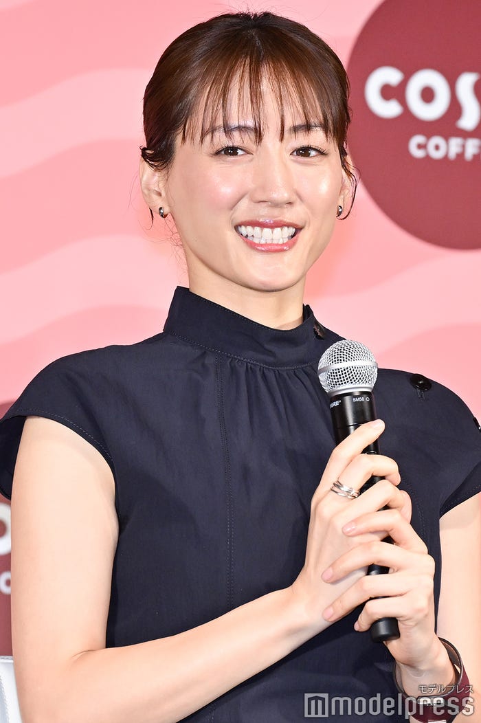 綾瀬はるか(C)モデルプレス