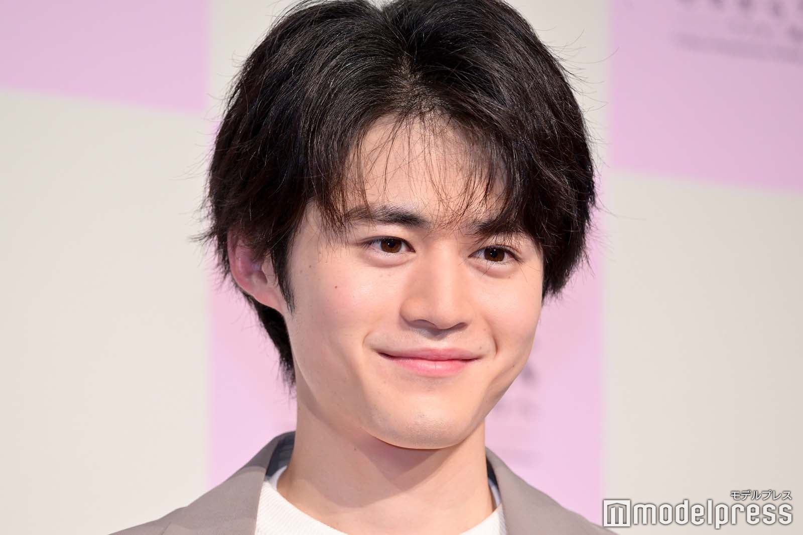 鈴鹿央士（C）モデルプレス