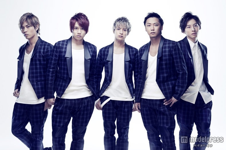イケメン揃いで話題　デビュー記念で異色のコラボ