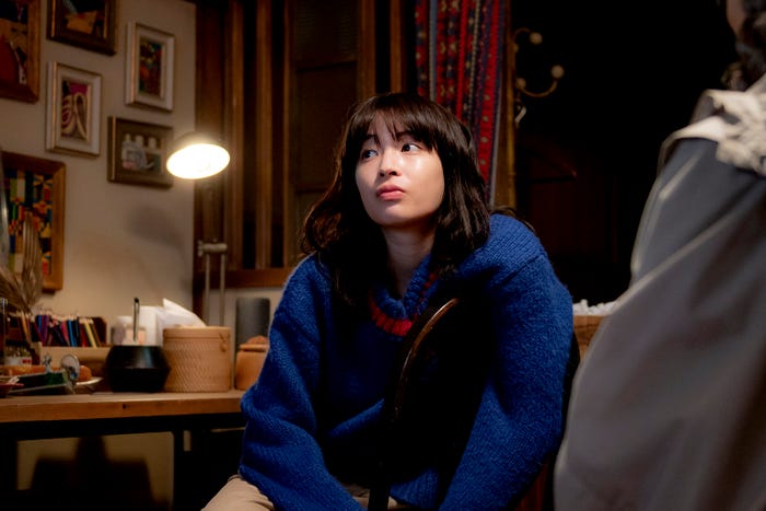 広瀬すず/「夕暮れに、手をつなぐ」第2話より(C)TBS