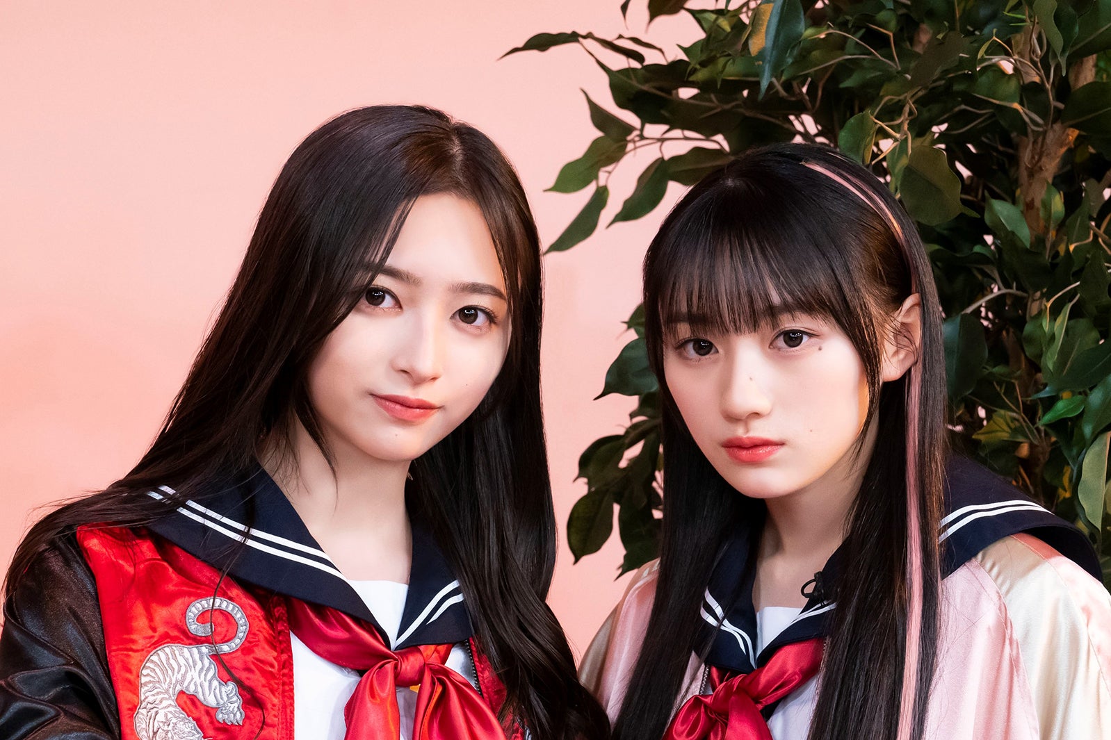 井上和、川崎桜（C）日本テレビ