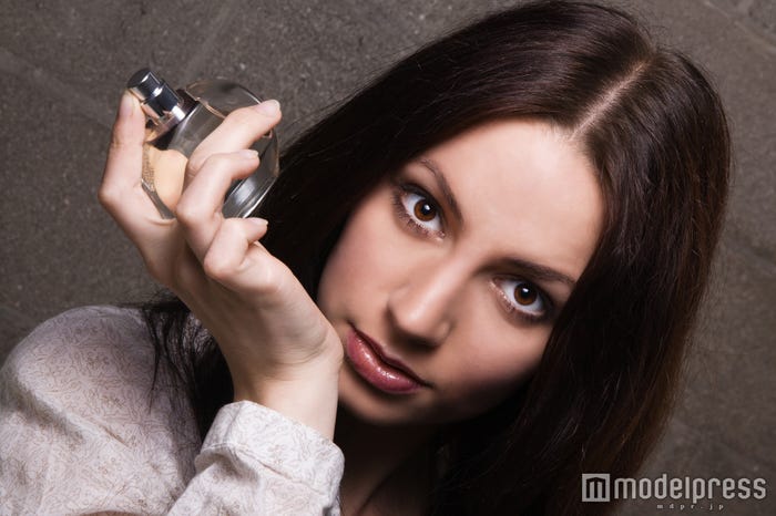 いつもと違う自分をアピールしてみて(Photo by George Dolgikh)