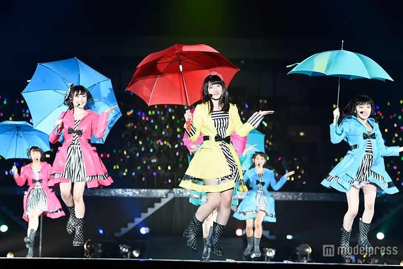 「AKB48ヤングメンバー全国ツアー～未来は今から作られる～」初日公演の様子（C）AKS