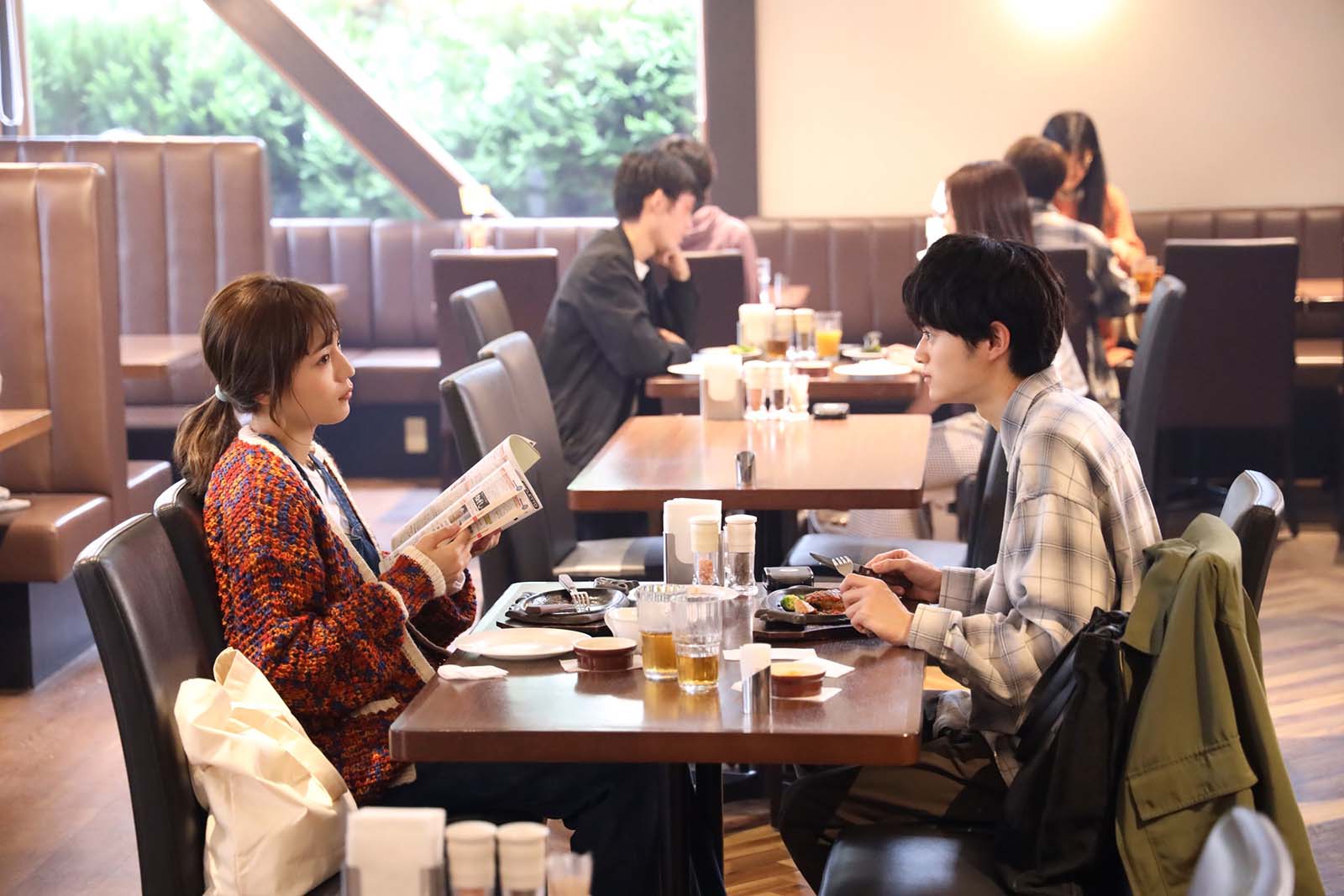 川口春奈、鈴鹿央士「silent」第3話より（C）フジテレビ