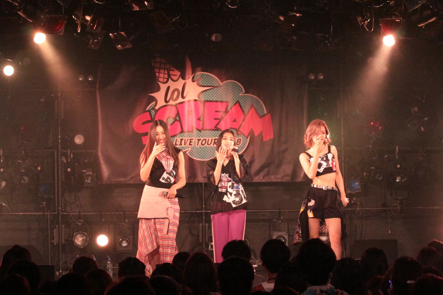 lol（画像提供:avex）