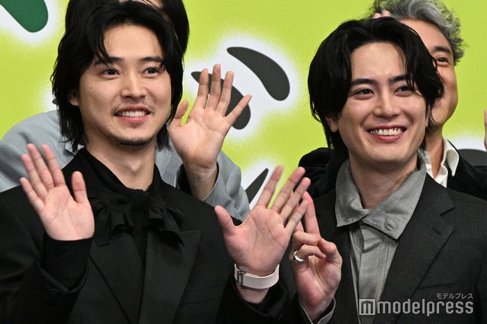 山崎賢人、間宮祥太朗(C)モデルプレス