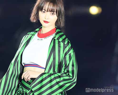 玉城ティナ、お腹チラ見せでヘルシーな色気 台湾ショーでトップバッターの大役果たす<ASIA FASHION AWARD 2018>