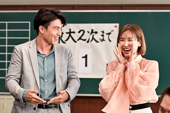 紗栄子、中尾明慶「ドラゴン桜」最終話より(C)TBS