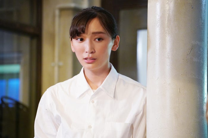 杏/「偽装不倫」第4話より(C)日本テレビ