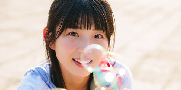 STU48尾崎世里花、メルヘンな世界に誘う 自然な笑顔にキュン - モデル