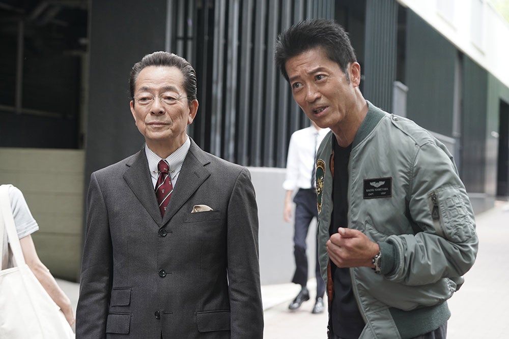 水谷豊、寺脇康文「相棒 season23」第1話（C）テレビ朝日