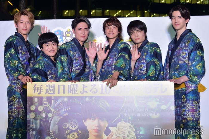 (左から)杉野遥亮、加藤諒、間宮祥太朗、小関裕太、岡山天音、甲斐翔真(C)モデルプレス