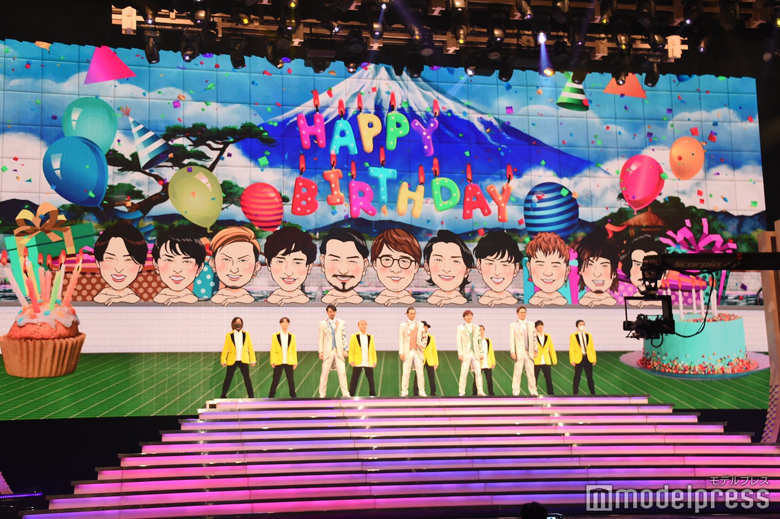 純烈＆DA PUMPステージ（C）モデルプレス