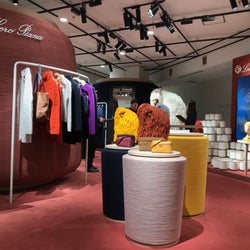 「ロロ・ピアーナ」 アジア6都市を巡回する期間限定店をオープン