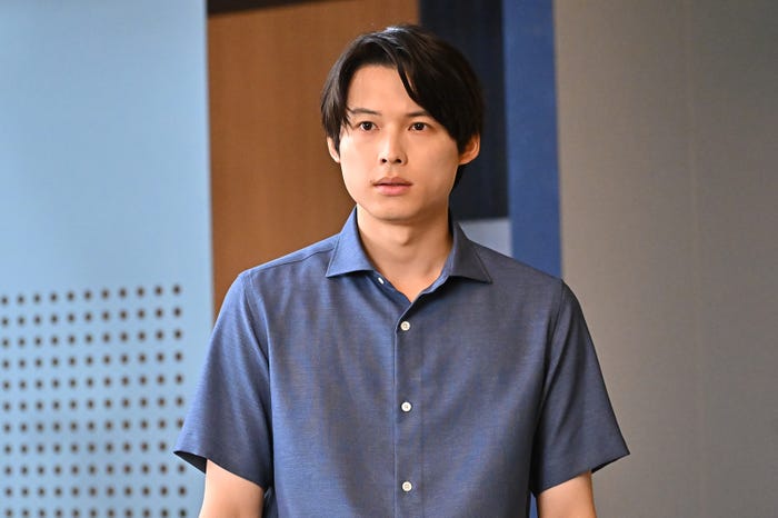 松村北斗「西園寺さんは家事をしない」第8話より(C)TBS