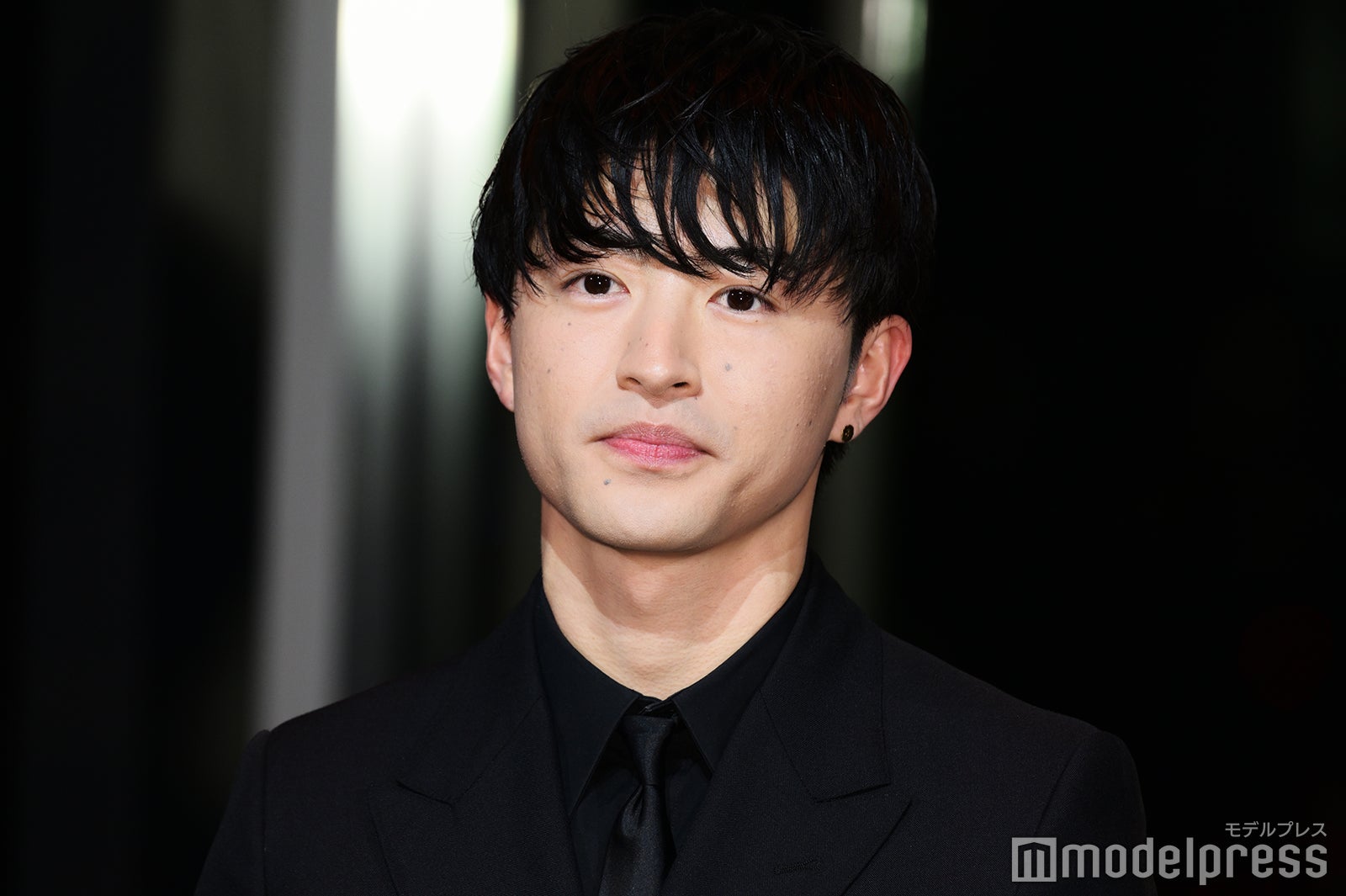 佐野玲於（C）モデルプレス