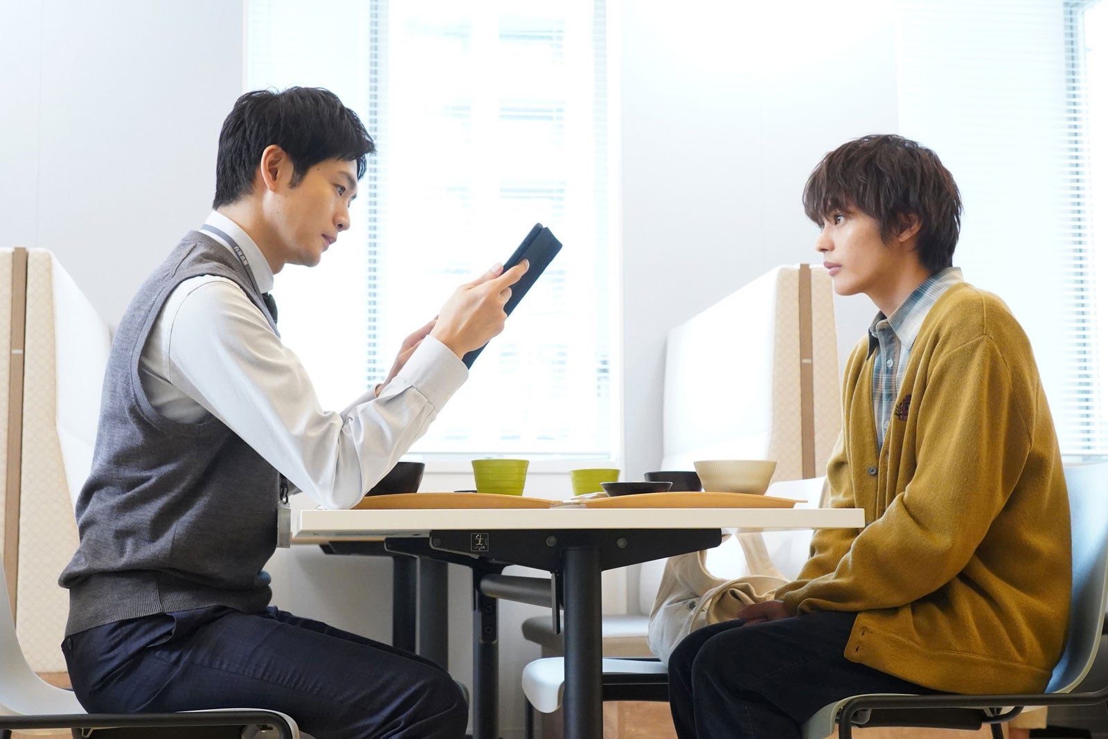 松下洸平、神尾楓珠「いちばんすきな花」第4話（C）フジテレビ